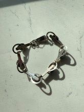 Load image into Gallery viewer, Vintage Eliat Green Stone 900 Silver Bracelet
