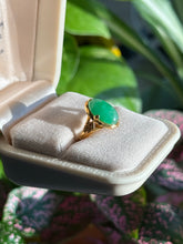 Load image into Gallery viewer, Vintage 20.9k Solid Gold Jade Ring Size 3.25
