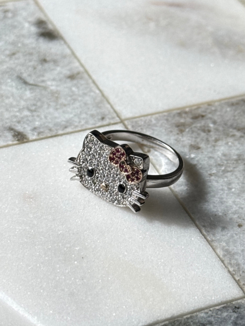 Hello Kitty Sanrio Sterling Silver CZ Ring Size 9