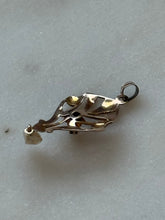Load image into Gallery viewer, Vintage Diamond Buttercup 10k Yellow Gold Lavalier Pendant
