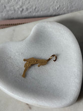 Load image into Gallery viewer, Vintage Tiger 14k Yellow Gold Pendant
