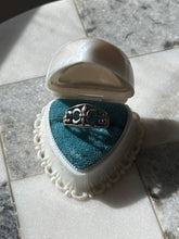 Load image into Gallery viewer, Fleur De Lis Vintage Sterling Silver Ring Size 7.25
