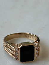 Load image into Gallery viewer, Black Onyx &amp; Diamond 14k Yellow Gold Ring Size 7.75
