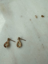 Load image into Gallery viewer, Vintage 14k Yellow Gold Opal Earrings
