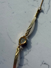 Load image into Gallery viewer, Vintage Heart Face Gold Tone Wristwatch
