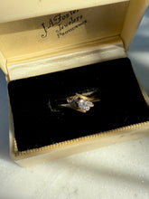 Load image into Gallery viewer, Diamond 14k Yellow Gold Ring Size 7.75
