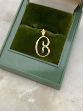 Load image into Gallery viewer, Vintage ‘C’ Initial 14k Gold Pendant
