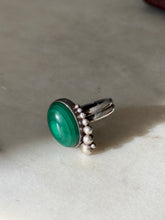 Load image into Gallery viewer, Vintage Malachite Sterling Silver Ring Size 7
