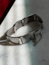 Load image into Gallery viewer, Floral Etched Sterling Silver Panel Link Bracelet 7.5”
