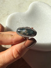 Load image into Gallery viewer, Vintage 1970s Agate Sterling Silver Ring Size 5
