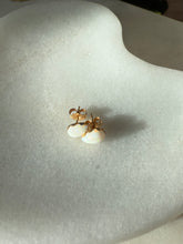 Load image into Gallery viewer, Vintage Opal 14k Yellow Gold Push Back Earrings
