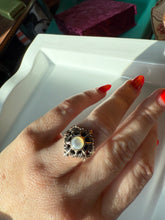 Load image into Gallery viewer, Mother of Pearl Sterling Silver Ring Size 7
