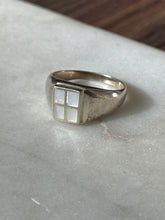 Load image into Gallery viewer, Vintage Mother of Pearl Inlay Sterling Silver Ring Size 9.5
