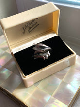 Load image into Gallery viewer, Tulip Bypass Sterling Silver Ring
