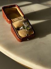 Load image into Gallery viewer, Green &amp; White Sterling Silver Ring Size 7
