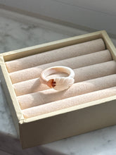 Load image into Gallery viewer, Vintage Carved Shell Feather Ring Size 5.5

