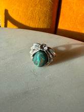 Load image into Gallery viewer, Vintage Turquoise Sterling Silver Ring Size 7
