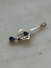 Load image into Gallery viewer, Vintage 10k Gold Lavalier Pendant
