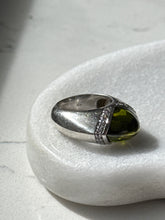 Load image into Gallery viewer, Chunky Sterling Silver Ring Size 6.75
