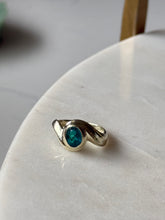 Load image into Gallery viewer, Vintage Tourmaline 14k Solid Yellow Gold Ring
