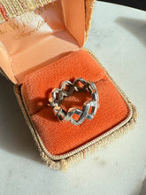 Load image into Gallery viewer, Vintage Sterling Silver Ring Size 6.25
