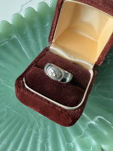 Load image into Gallery viewer, Vintage Sterling Lobster Ring Size 3.5

