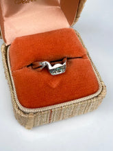 Load image into Gallery viewer, Abalone Inlay Swan Sterling Silver Ring
