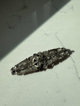 Load image into Gallery viewer, Vintage Enamel Floral Brooch
