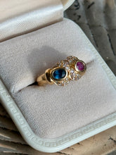 Load image into Gallery viewer, Vintage Solid 18k Yellow Gold Natural Sapphire &amp; Diamond Ring
