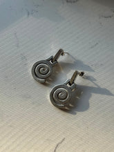 Load image into Gallery viewer, Vintage Spiral Sterling Silver Earrings
