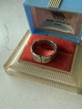 Load image into Gallery viewer, Vintage Sun Solid Sterling Silver Ring Size 11
