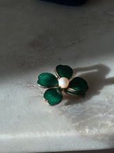 Load image into Gallery viewer, Vintage Green Enamel Clover Brooch
