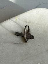 Load image into Gallery viewer, Turquoise Inlay Sterling Silver Cross Ring Size 5.25
