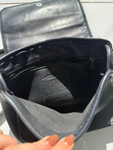 Load image into Gallery viewer, Vintage Coach Black Leather Crossbody Purse

