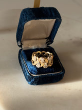 Load image into Gallery viewer, Vintage Woven Natural Diamond Solid 14k Gold Ring Size 6.75
