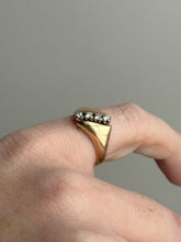 Load image into Gallery viewer, Vintage 14k Gold Diamond Ring
