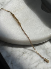 Load image into Gallery viewer, Vintage 14k Gold Emerald Bracelet 7.5”
