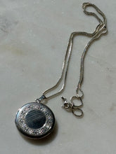 Load image into Gallery viewer, Vintage Sterling Silver Locket Necklace 24”
