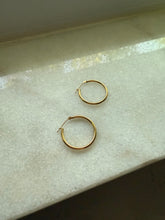 Load image into Gallery viewer, Classic 14k Yellow Gold Hoops
