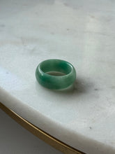 Load image into Gallery viewer, Chunky Green Jade Band Size 8.75

