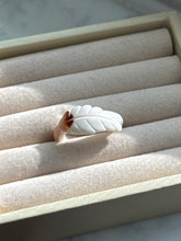 Load image into Gallery viewer, Vintage Carved Shell Feather Ring Size 5.5
