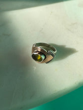 Load image into Gallery viewer, Peridot Sterling Silver &amp; 18k Gold Ring Size 6.5
