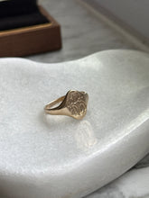 Load image into Gallery viewer, Vintage Solid 10k Gold Signet Ring Size 6.75
