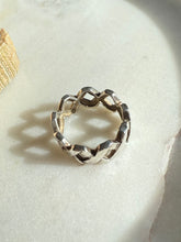 Load image into Gallery viewer, Vintage Sterling Silver Ring Size 6.25
