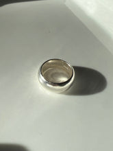 Load image into Gallery viewer, Pure Silver .999 Solid Band Size 7.5
