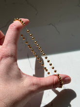 Load image into Gallery viewer, Gold Vermeil Elastic Ball Bead Bracelet
