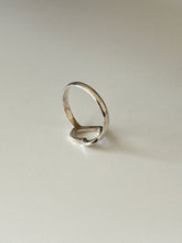 Load image into Gallery viewer, Vintage Sterling Silver Heart Cutout Ring Size 8
