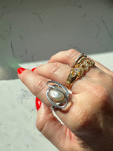 Load image into Gallery viewer, Pearl Sterling Silver Ring Size 6.25
