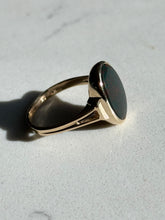 Load image into Gallery viewer, Vintage 1960s Bloodstone 14k Gold Ring Size 7.5
