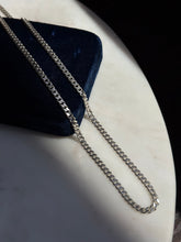 Load image into Gallery viewer, Italian Vintage Sterling Silver Curb Link Chain 22”

